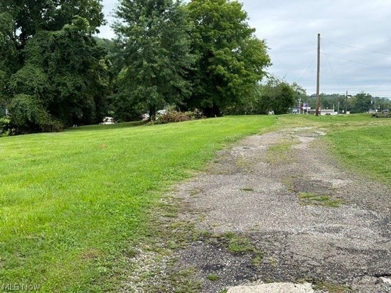203 Jefferson Avenue, Cambridge, OH 43725 Photo 11