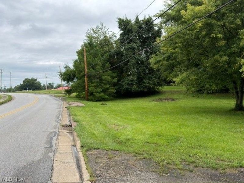 203 Jefferson Avenue, Cambridge, OH 43725 Photo 8