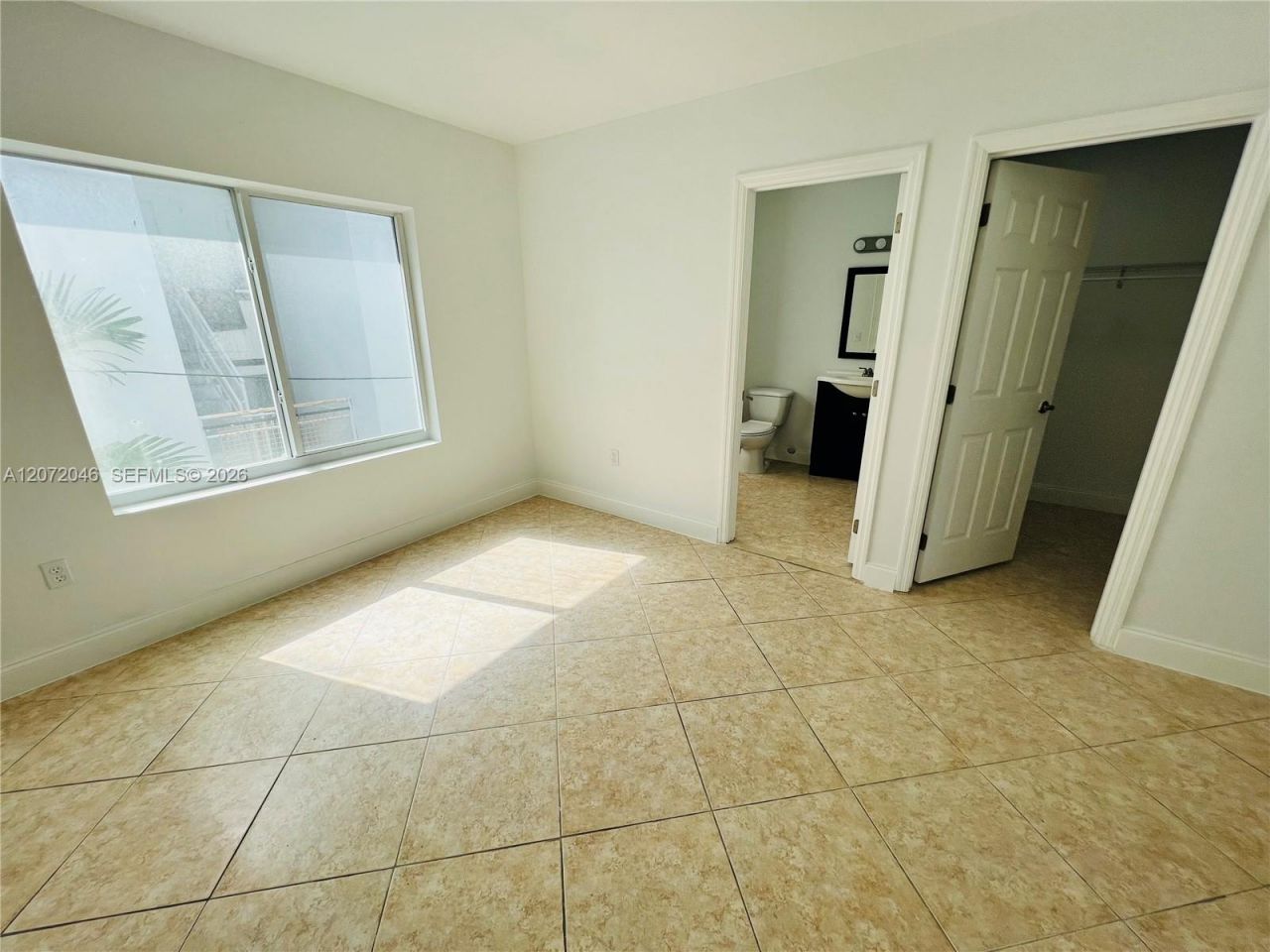 950 Bay Dr , Unit 6, Miami Beach, FL 33141 Photo