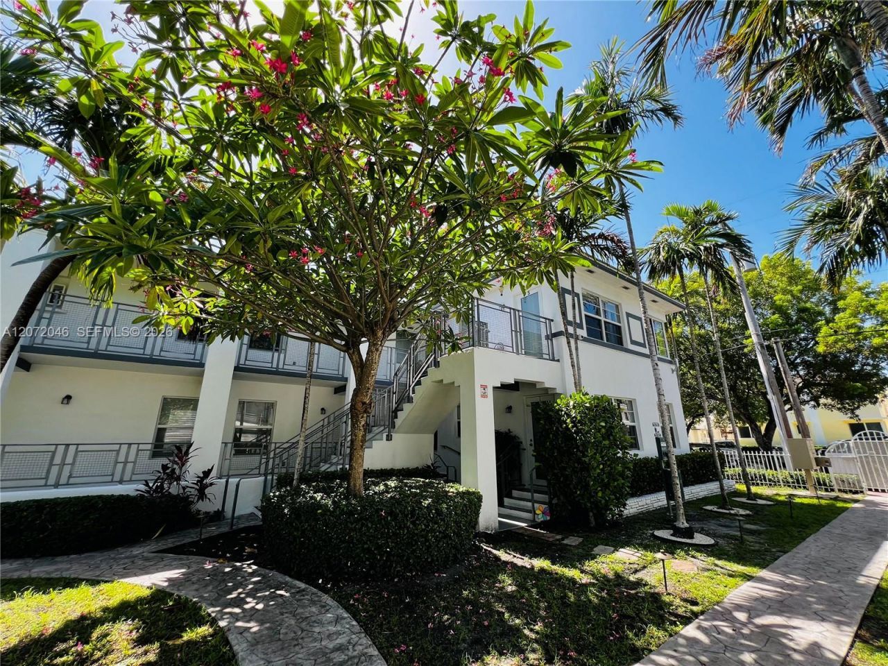 950 Bay Dr , Unit 6, Miami Beach, FL 33141 Photo