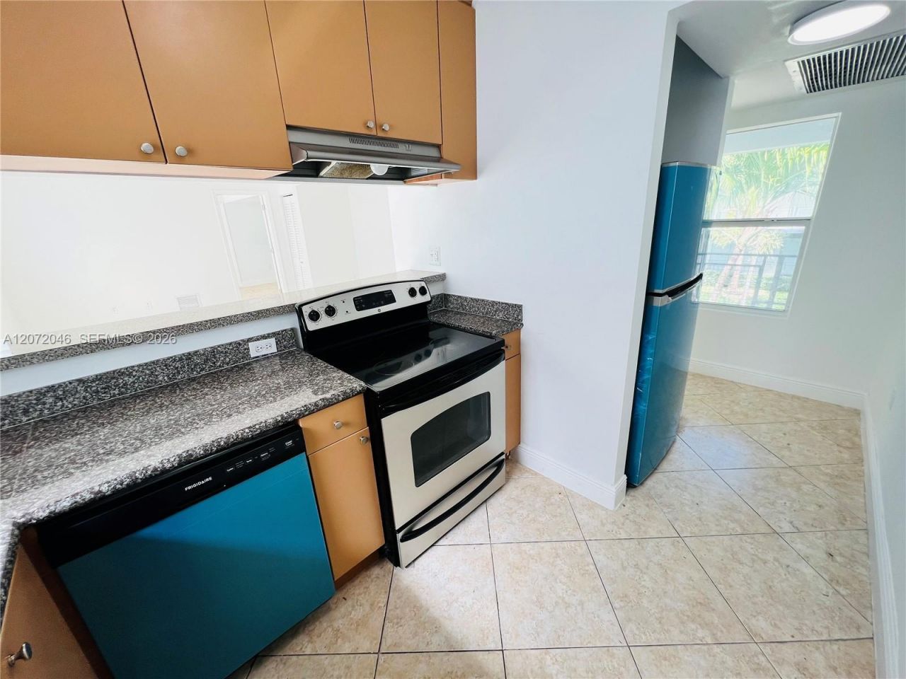950 Bay Dr , Unit 6, Miami Beach, FL 33141 Photo
