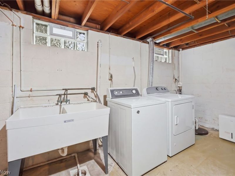 6955 Colleen Drive, Youngstown, OH 44512 Photo 23