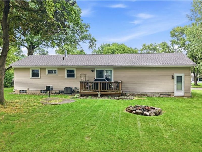 6955 Colleen Drive, Youngstown, OH 44512 Photo 24