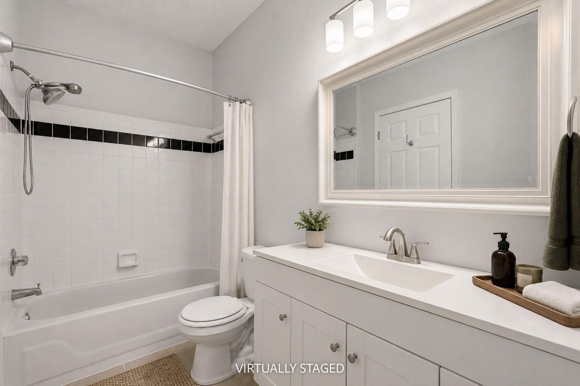 1721 Chatelain Way Photo 20
