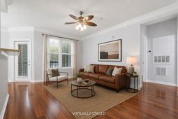 1721 Chatelain Way photo 4