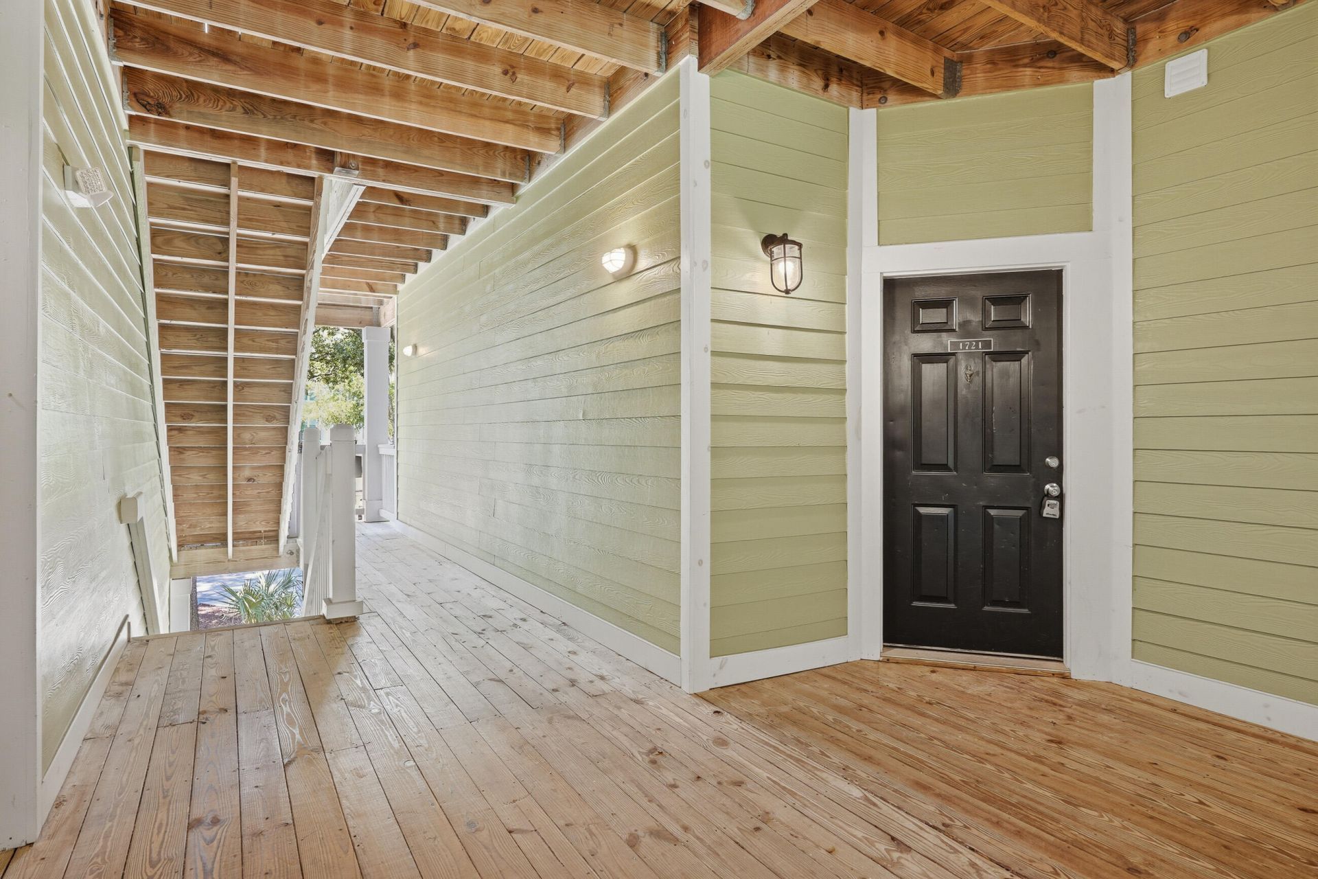 1721 Chatelain Way Photo 38