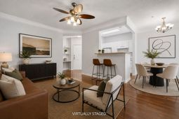 1721 Chatelain Way photo 4