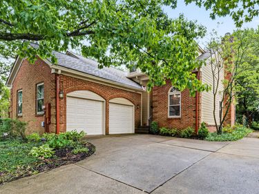 1040 Heather Hills Lane, Lexington, KY 40511