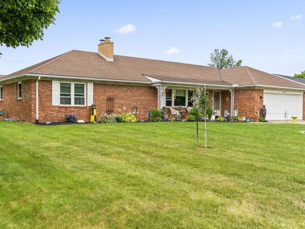 330 Hessenauer Drive , Galion, OH 44833