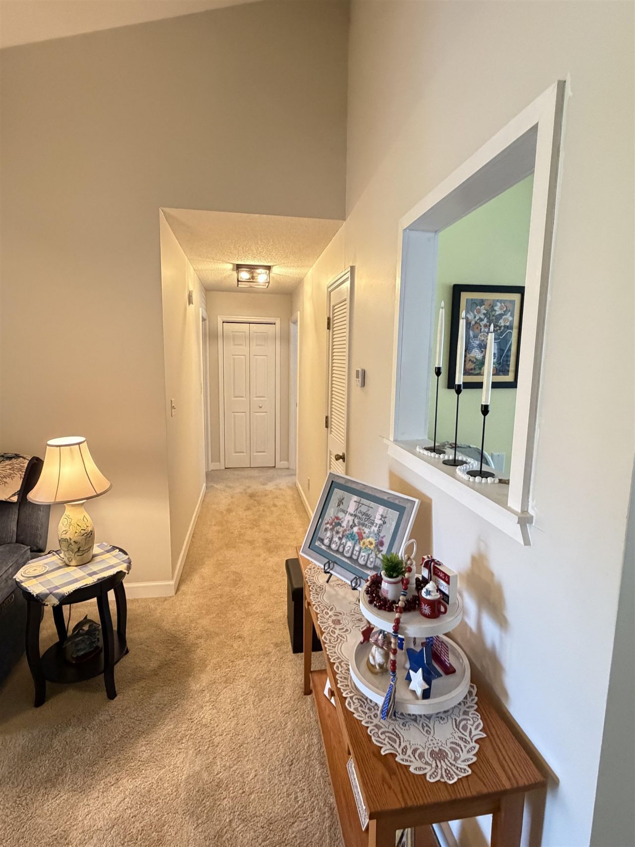 300 Willow Green Dr. Photo 14