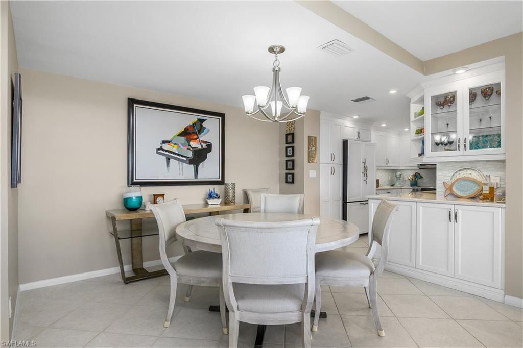4005 Gulf Shore Blvd N, Unit 603, Naples, FL 34103 Photo