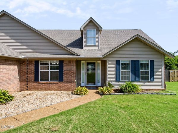 27 Augusta Drive, Three Way, TN 38343