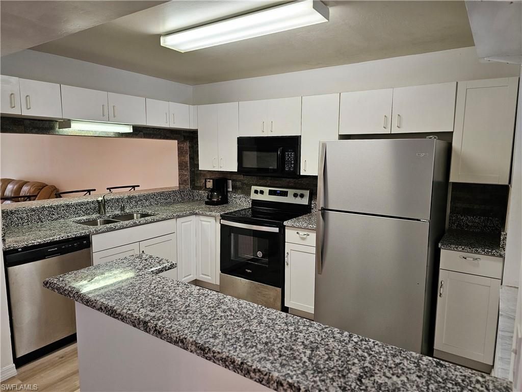 15020 Arbor Lakes Dr W, Unit 101, North Fort Myers, FL 33917 Photo
