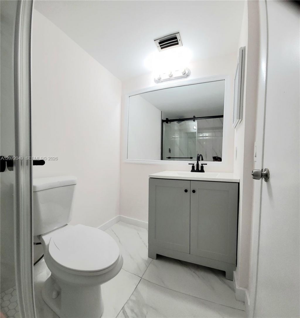 8620 N Sherman Cir , Unit 306, Miramar, FL 33025 Photo