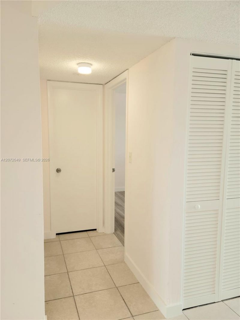 8620 N Sherman Cir , Unit 306, Miramar, FL 33025 Photo