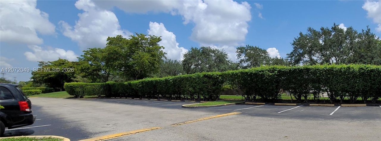 8620 N Sherman Cir , Unit 306, Miramar, FL 33025 Photo