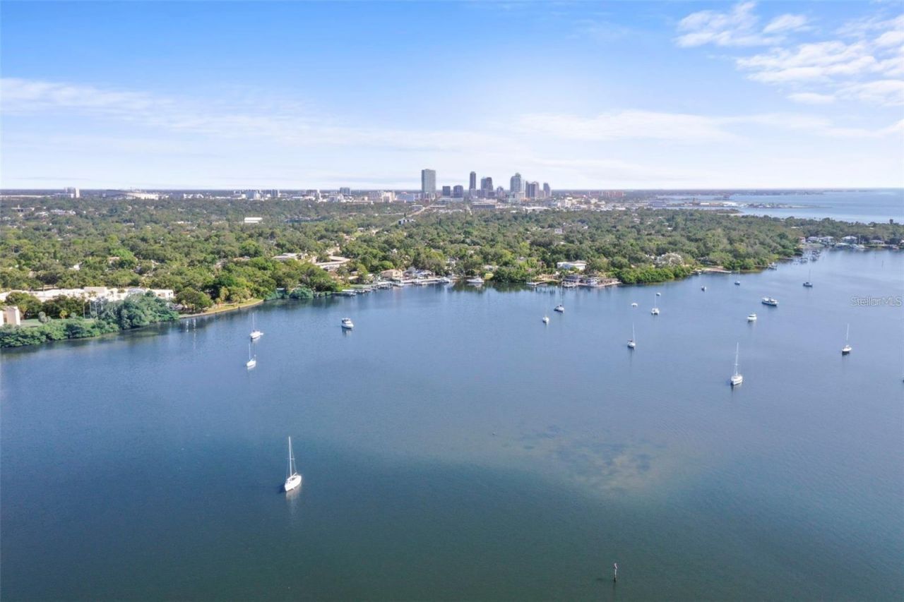 118 Pompano Drive Se, Unit B, Saint Petersburg, FL 33705 Photo