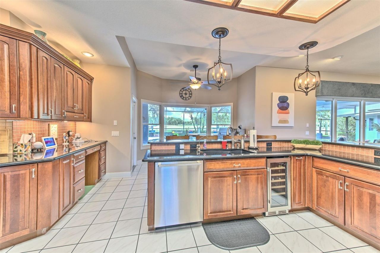 5103 Broken Sound Lane, Valrico, FL 33596 Photo
