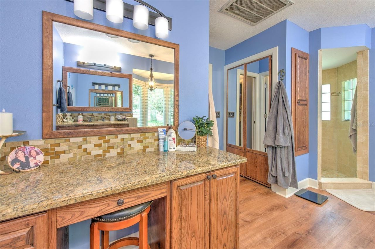 5103 Broken Sound Lane, Valrico, FL 33596 Photo