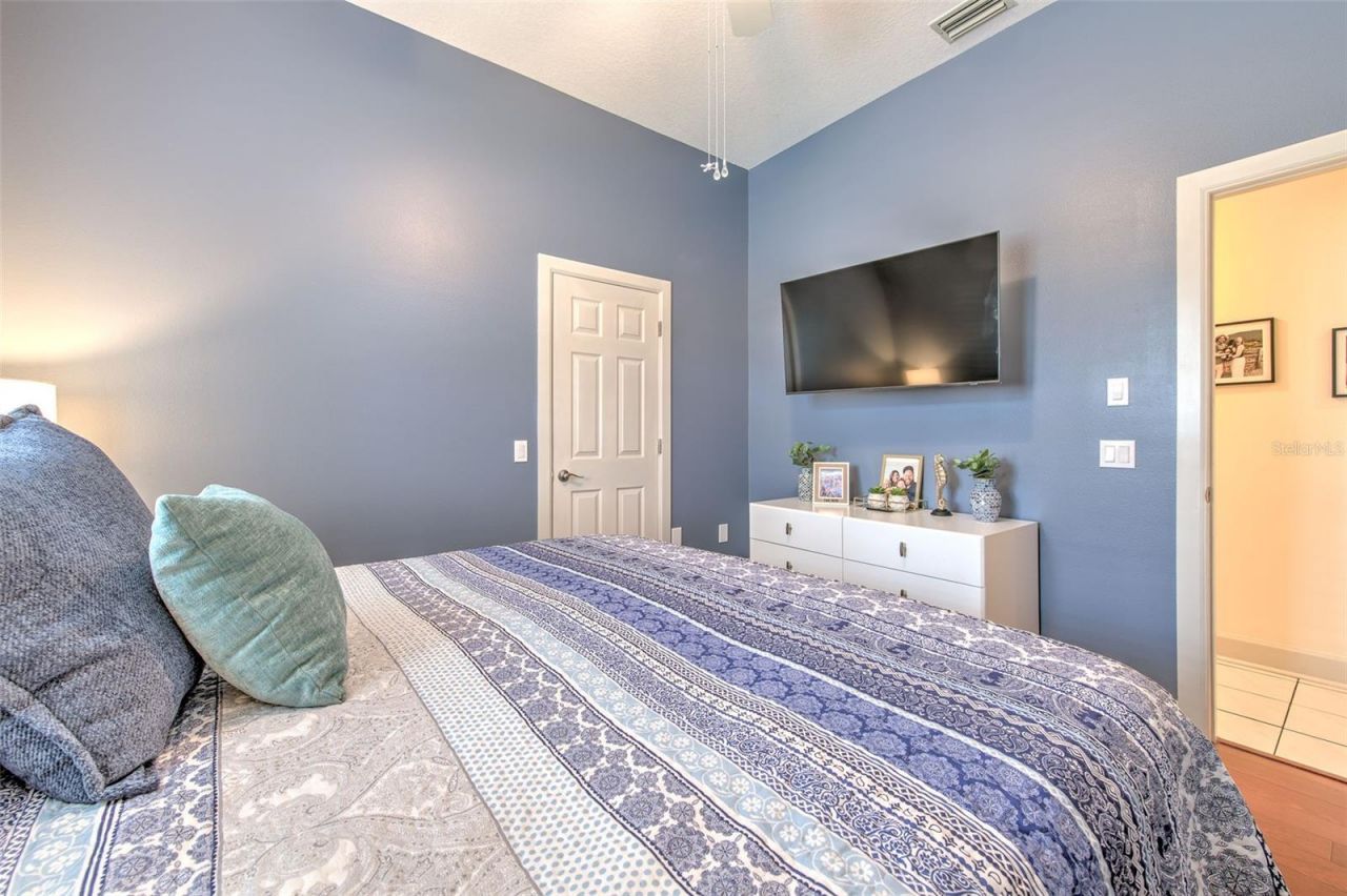 5103 Broken Sound Lane, Valrico, FL 33596 Photo