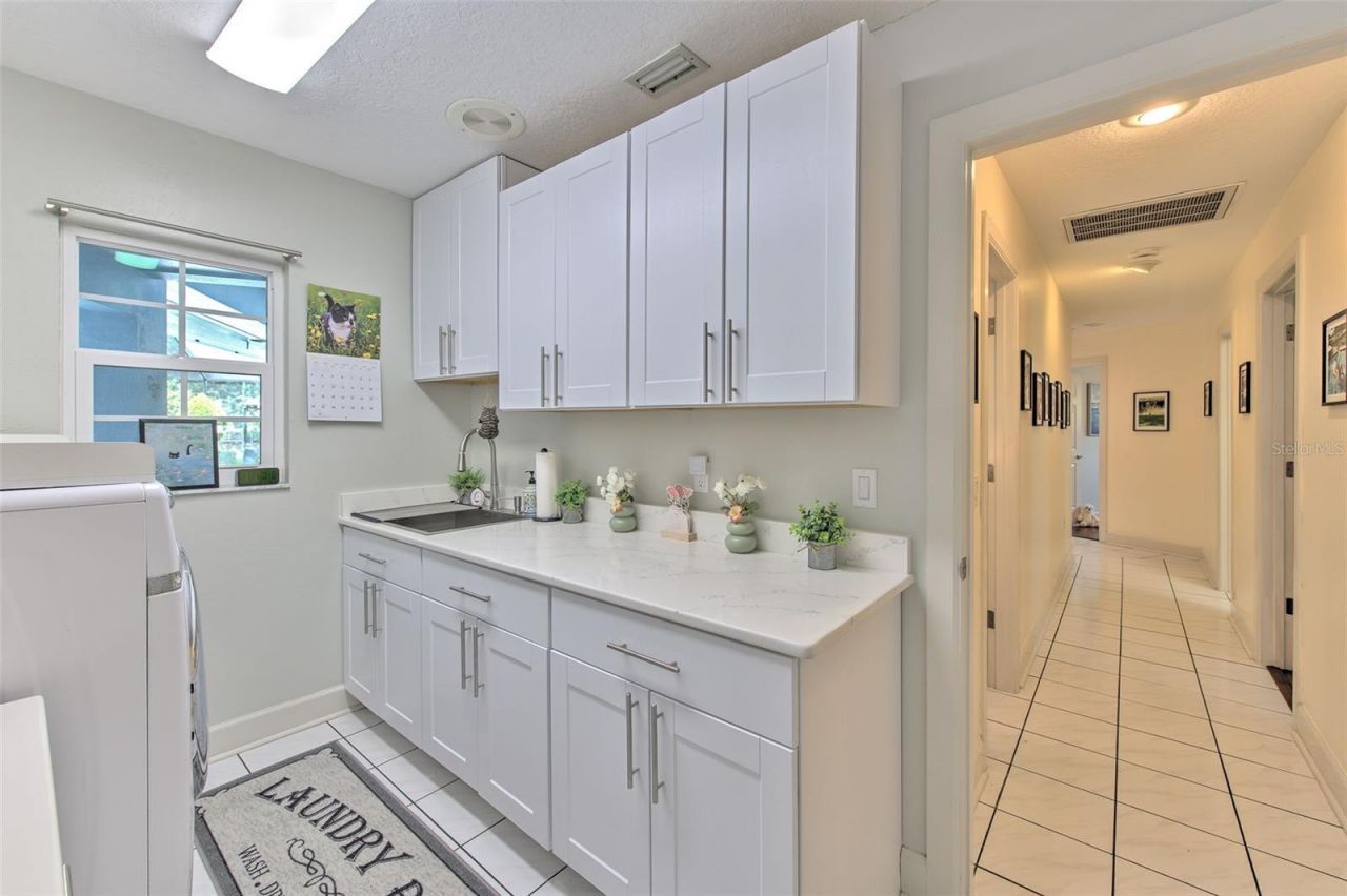 5103 Broken Sound Lane, Valrico, FL 33596 Photo