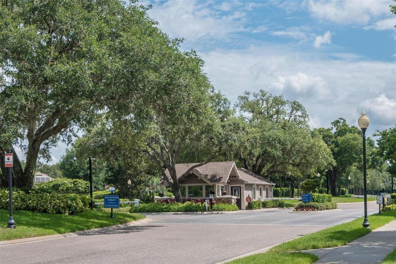 5103 Broken Sound Lane, Valrico, FL 33596 Photo