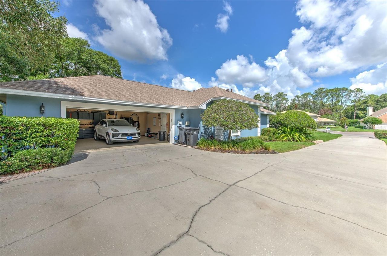5103 Broken Sound Lane, Valrico, FL 33596 Photo