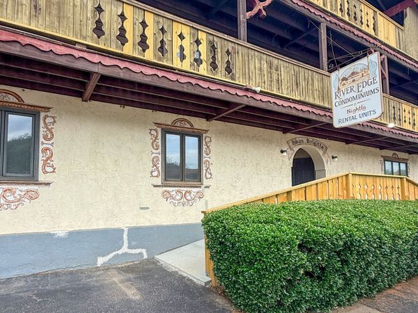 854 Edelweiss Strasse, Unit 702, Helen, GA 30545