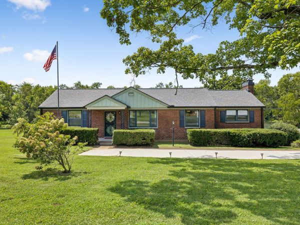 2707 Lincoya Dr, Nashville, TN 37214