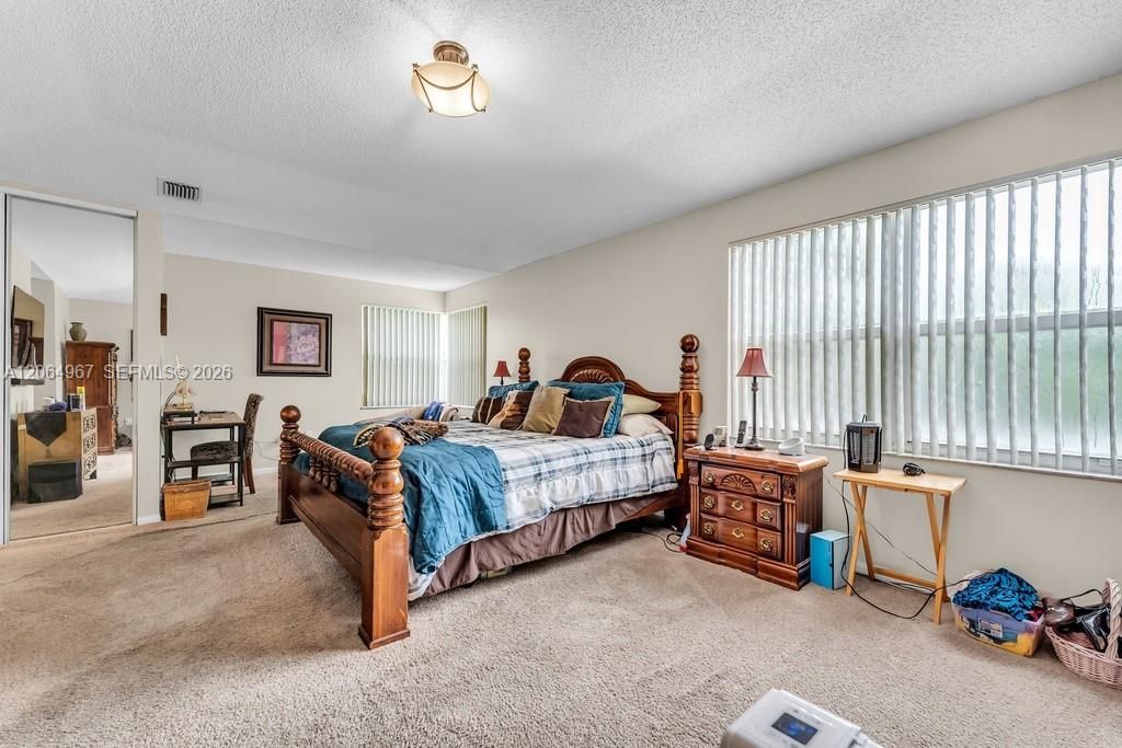 15887 NW 11th St, Pembroke Pines, FL 33028 Photo
