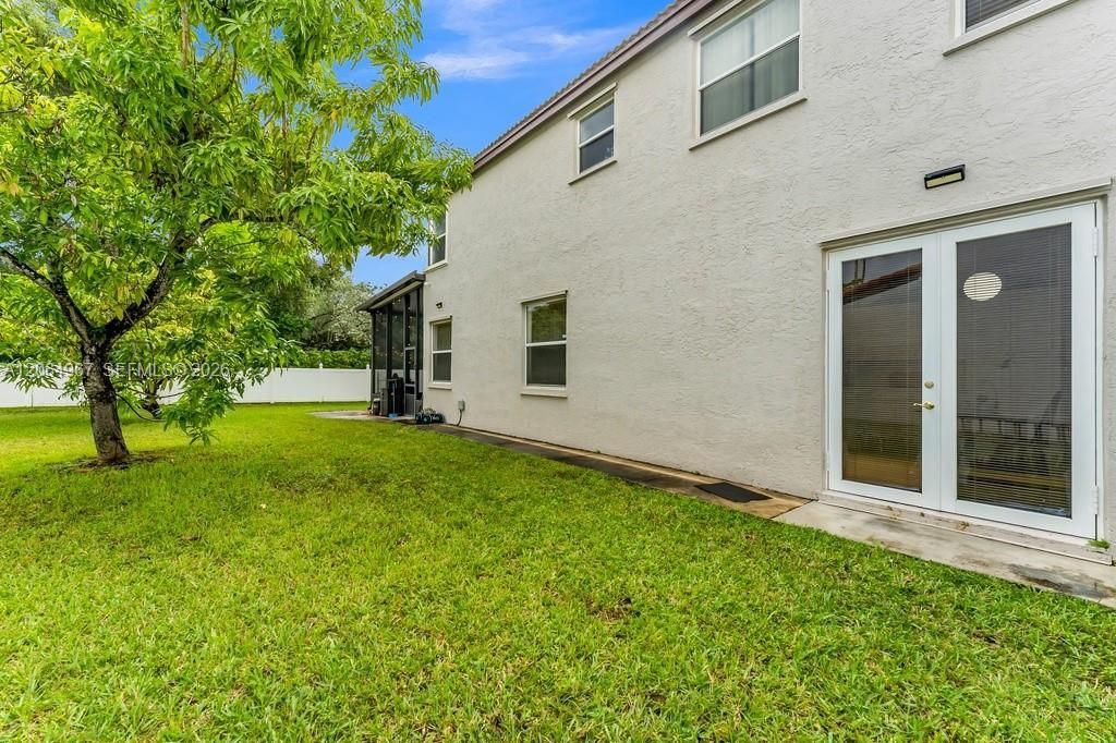 15887 NW 11th St, Pembroke Pines, FL 33028 Photo
