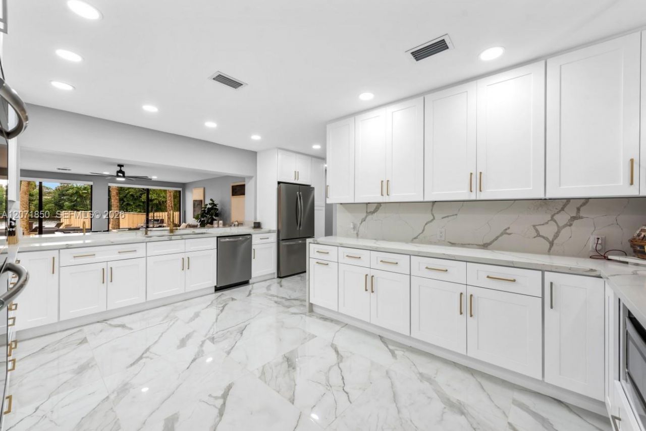 1030 SW 14th Ter , Fort Lauderdale, FL 33312 Photo
