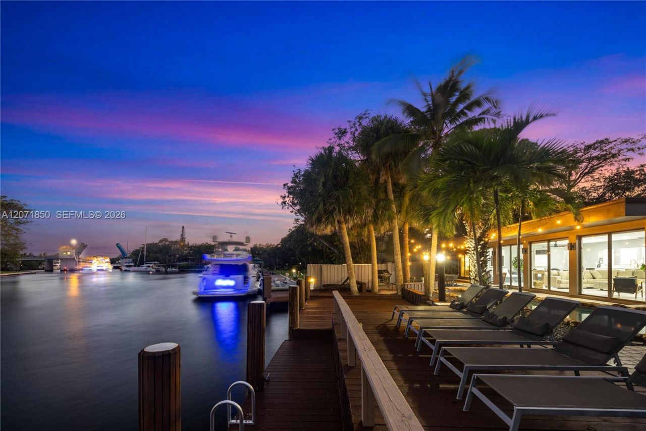 1030 SW 14th Ter , Fort Lauderdale, FL 33312 Photo