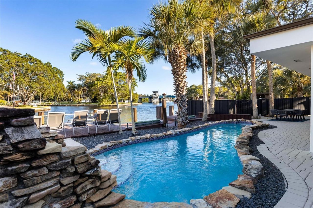 1030 SW 14th Ter , Fort Lauderdale, FL 33312 Photo