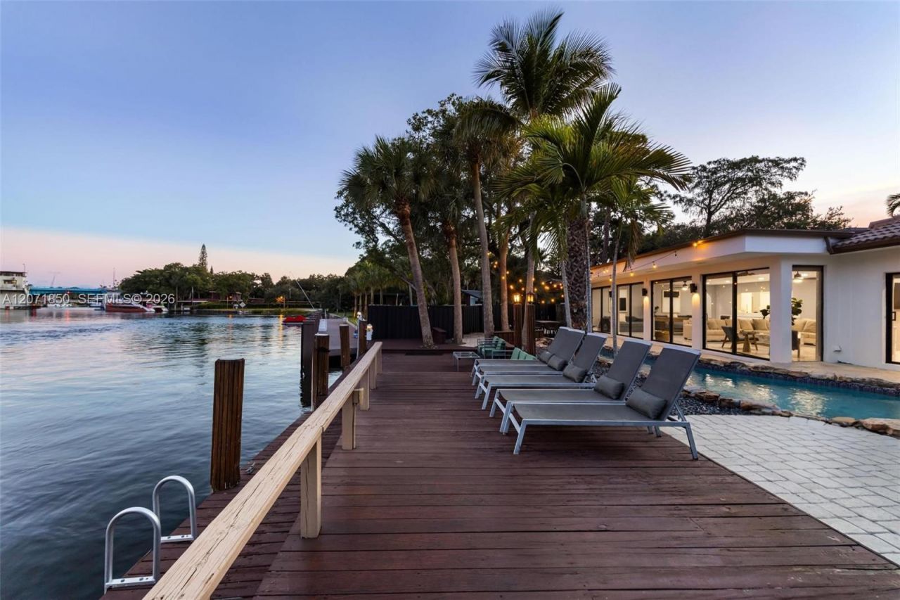 1030 SW 14th Ter , Fort Lauderdale, FL 33312 Photo