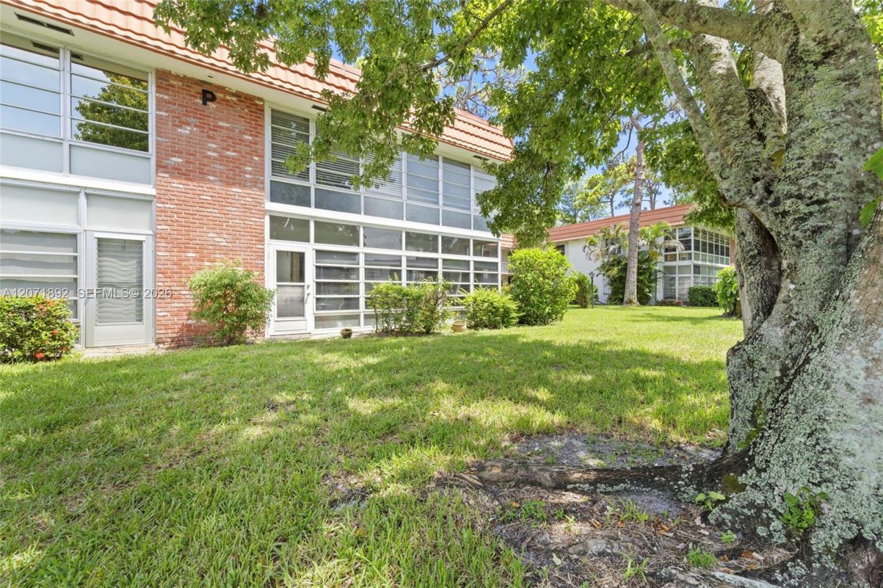 2600 SE Ocean Blvd , Unit P2, Stuart, FL 34996 Photo