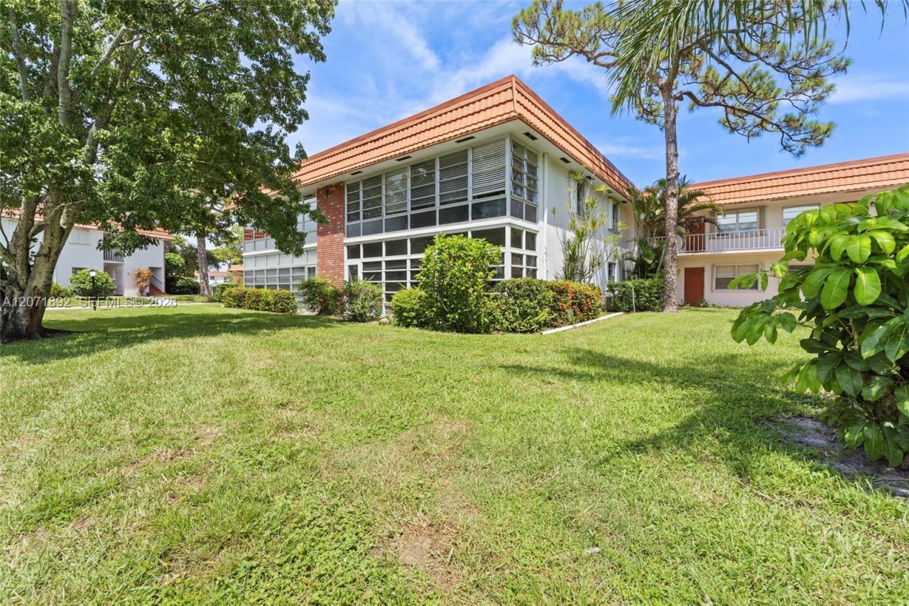 2600 SE Ocean Blvd , Unit P2, Stuart, FL 34996 Photo