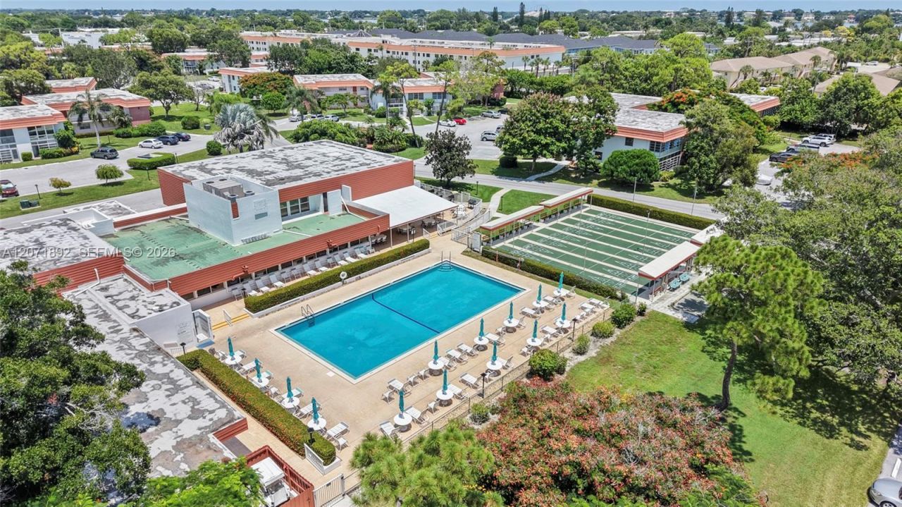 2600 SE Ocean Blvd , Unit P2, Stuart, FL 34996 Photo
