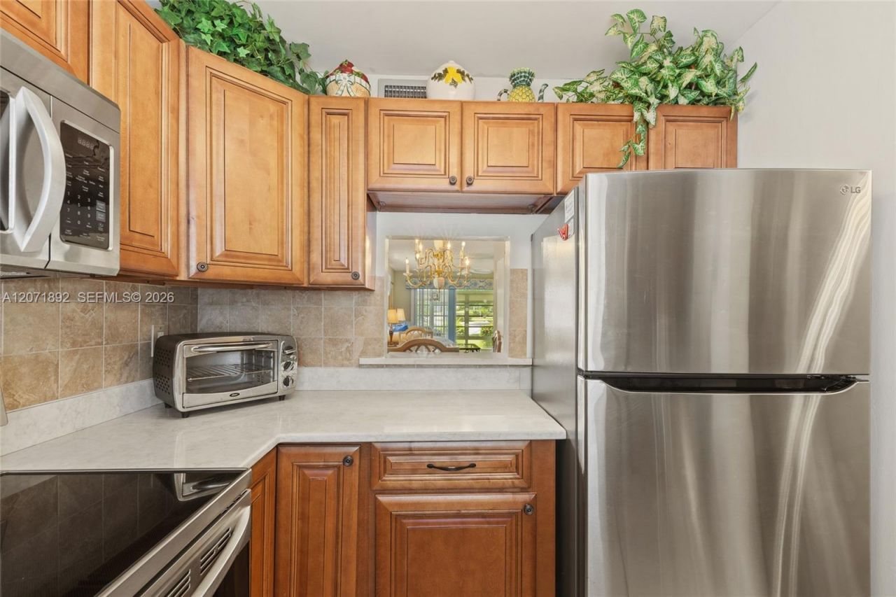 2600 SE Ocean Blvd , Unit P2, Stuart, FL 34996 Photo