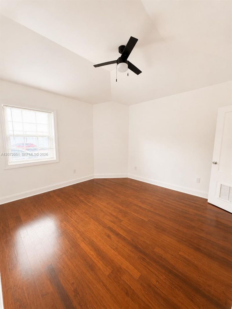 1440 Pennsylvania Ave, Unit 3, Miami Beach, FL 33139 Photo