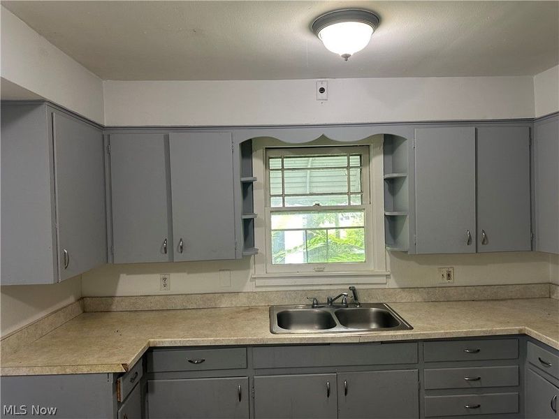 231 Marmion Avenue, Youngstown, OH 44507 Photo 6