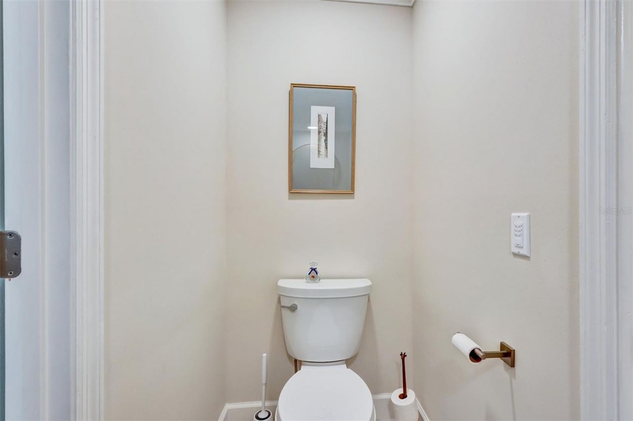 7913 Broadmoor Pines Boulevard , Sarasota, FL 34243 Photo