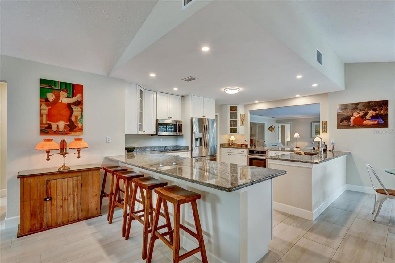 7913 Broadmoor Pines Boulevard , Sarasota, FL 34243 Photo