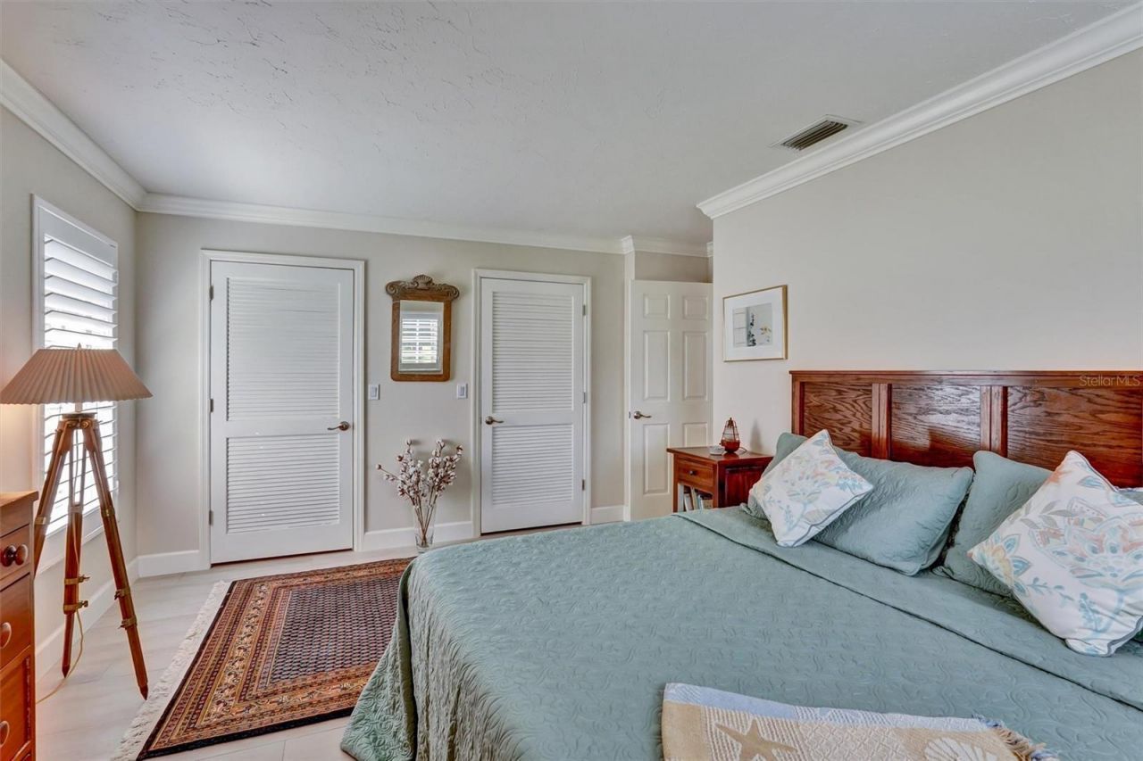 7913 Broadmoor Pines Boulevard , Sarasota, FL 34243 Photo