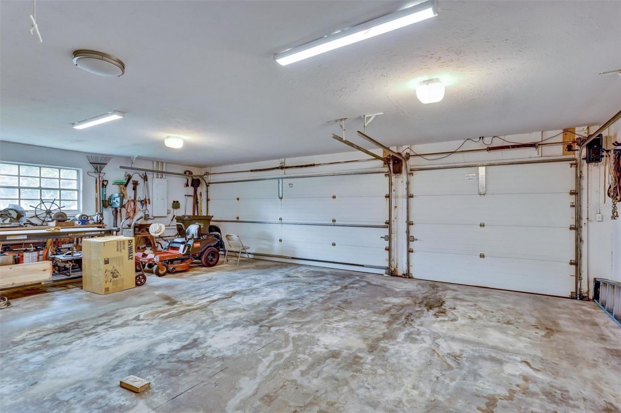 7913 Broadmoor Pines Boulevard , Sarasota, FL 34243 Photo