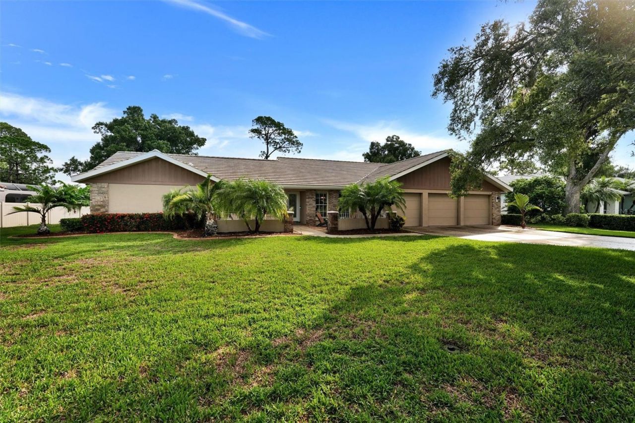 7913 Broadmoor Pines Boulevard , Sarasota, FL 34243 Photo