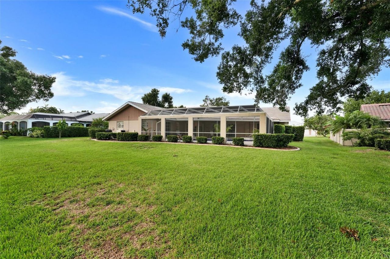 7913 Broadmoor Pines Boulevard , Sarasota, FL 34243 Photo