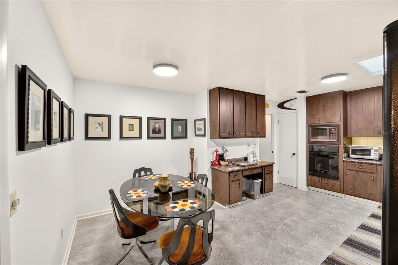 4624 NW 19th Place , Gainesville, FL 32605 Photo