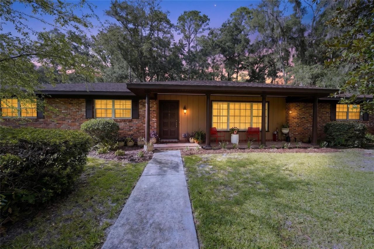 4624 NW 19th Place , Gainesville, FL 32605 Photo