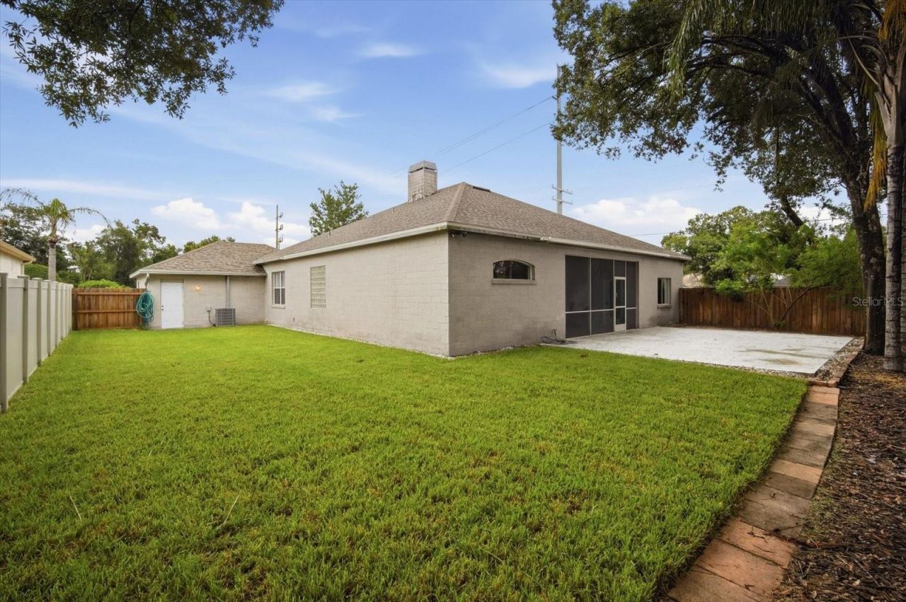 14902 Devonshire Woods Place, Tampa, FL 33624 Photo